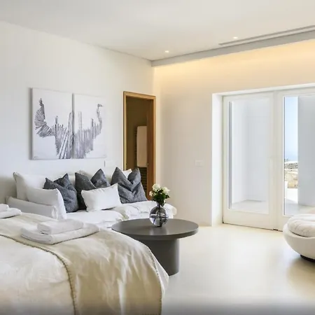 بيت للعطل A Luxurious Retreat, Primely Located With Stunning Panoramic View! *