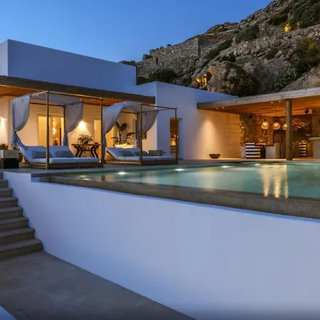 بيت للعطل A Luxurious Retreat, Primely Located With Stunning Panoramic View! *